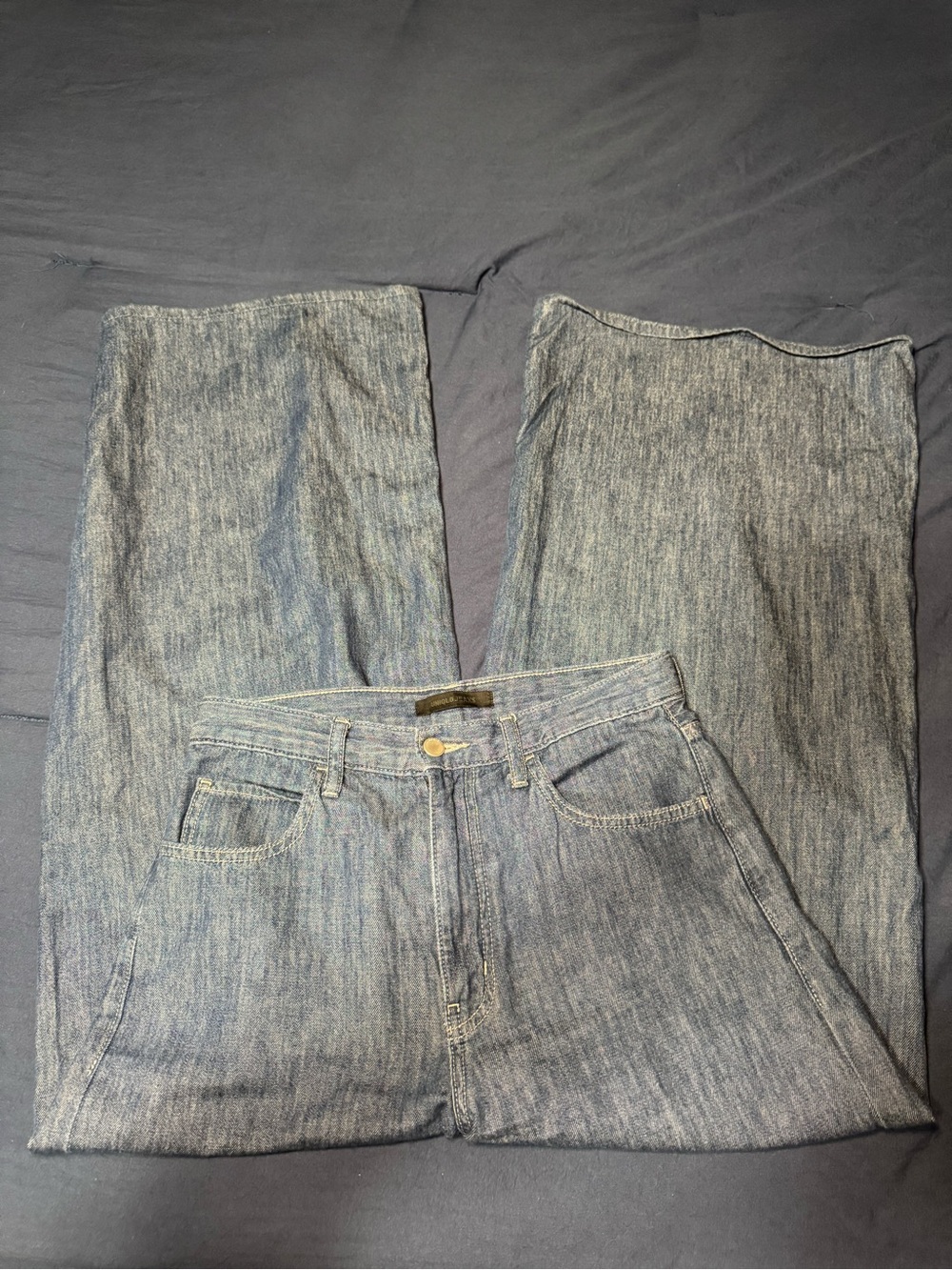 Uniqlo medium Wash Denim Jeans